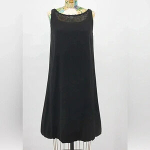 Suzuki Chin little black cocktail dress size 12 with bubble hem